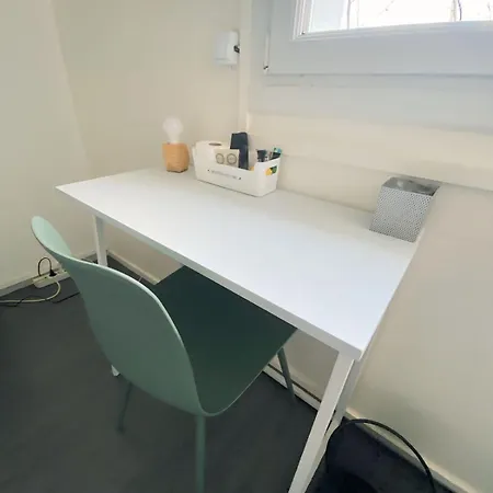 Private In Cozy Shared - N2-4 Διαμέρισμα Lormont